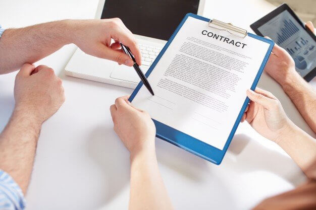 How do I extend the date for Settlement under my Contract?