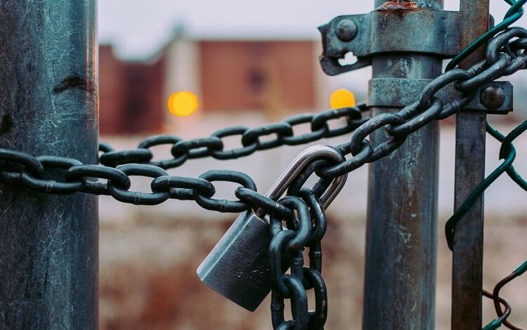 Protecting yourself when you provide goods on credit