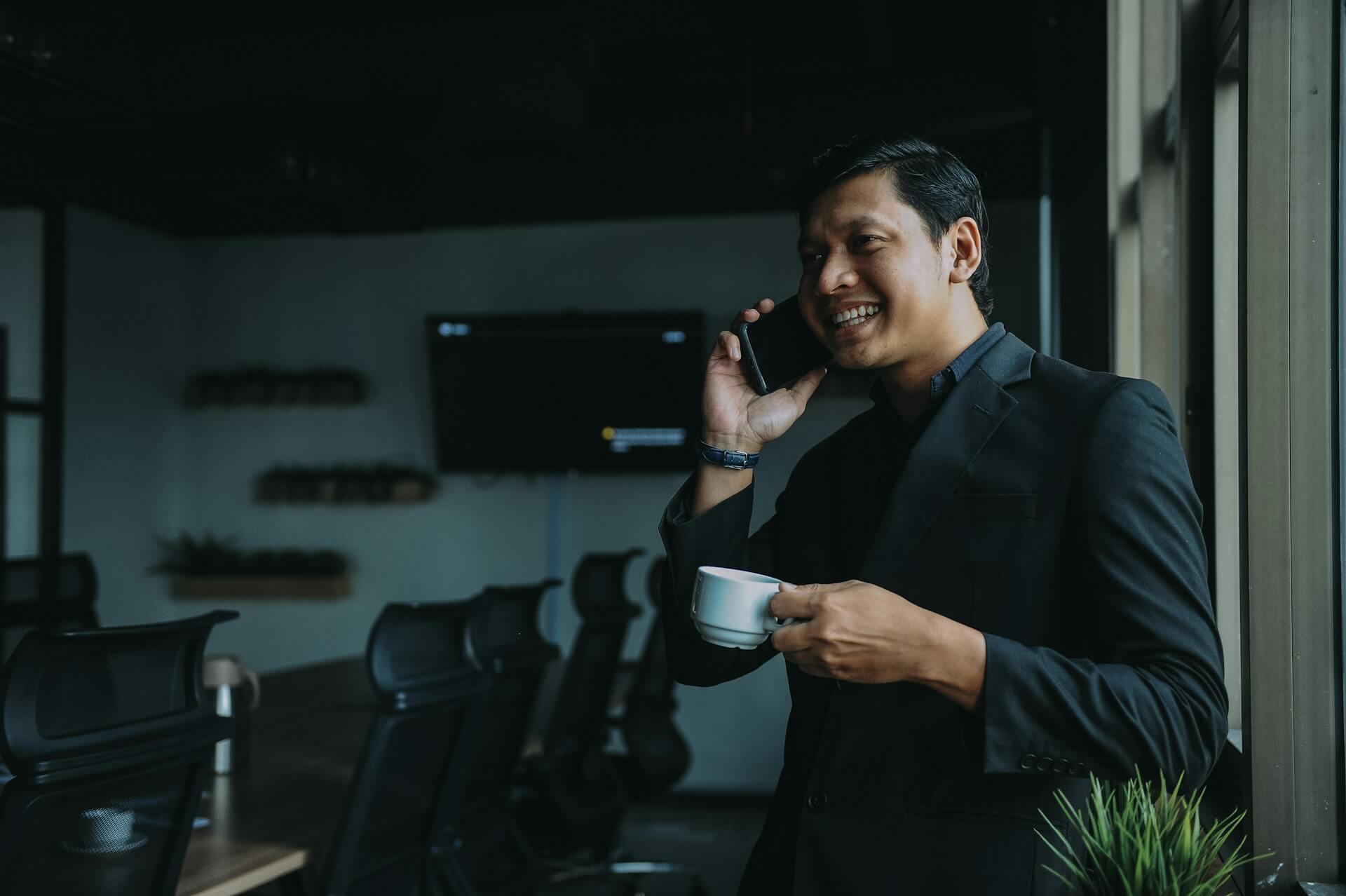 Can you start a business in Australia as a foreigner?